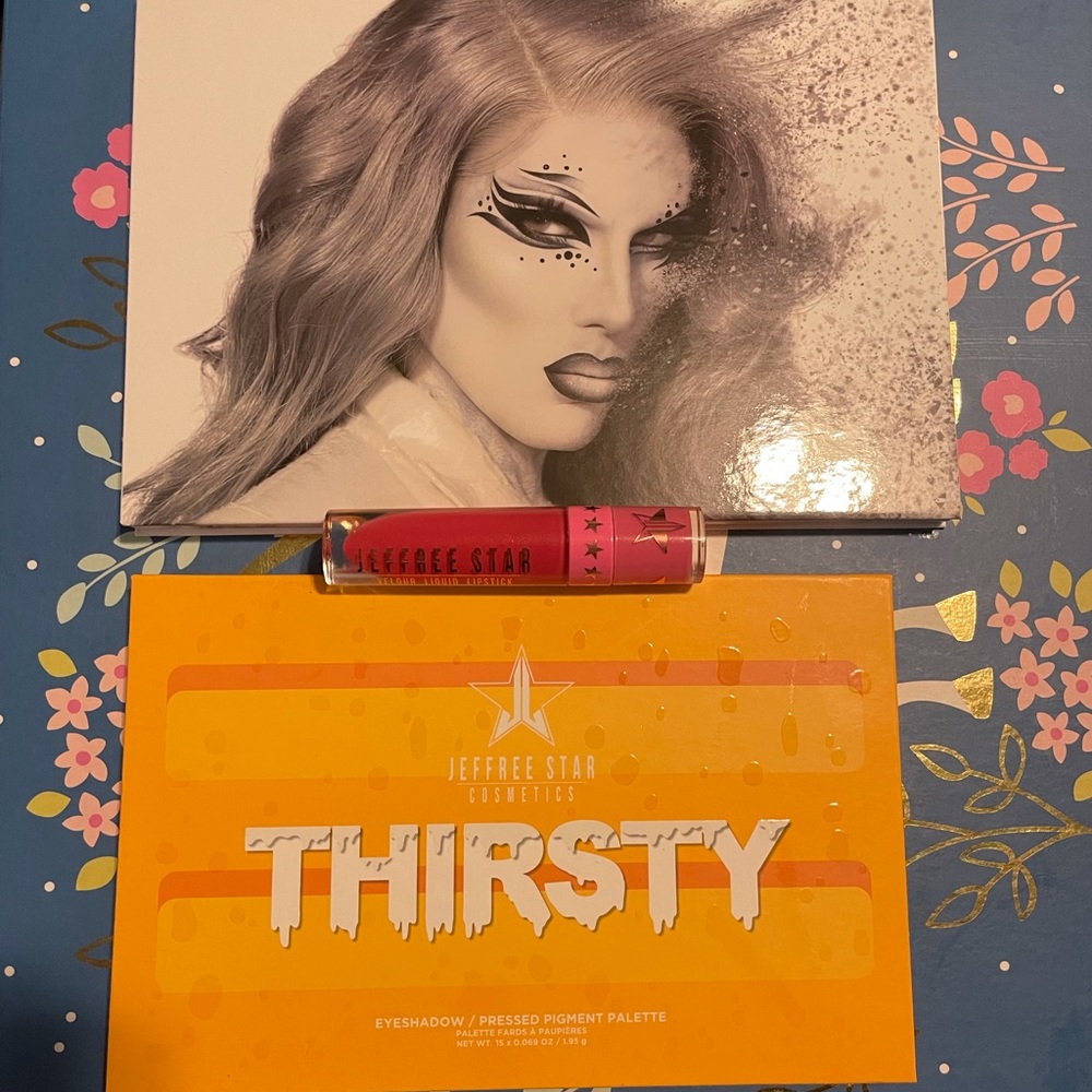 Jeffree Star Eyeshadow palettes